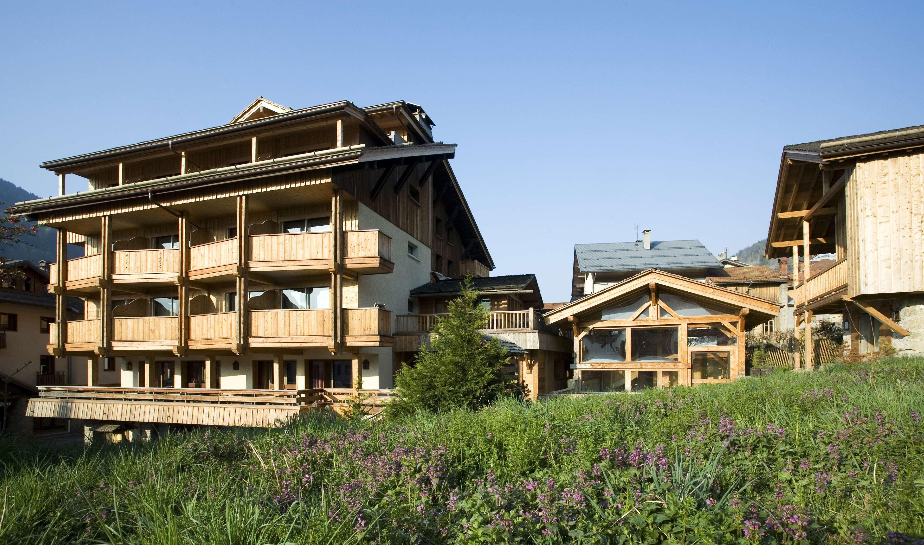 Best Western Chalet Les Saytels Le Grand-Bornand Exterior photo